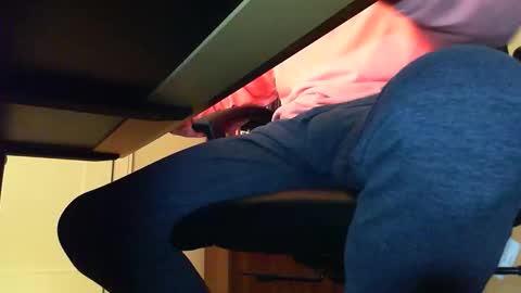 BateBro13 online show from October 25, 3:12 pm