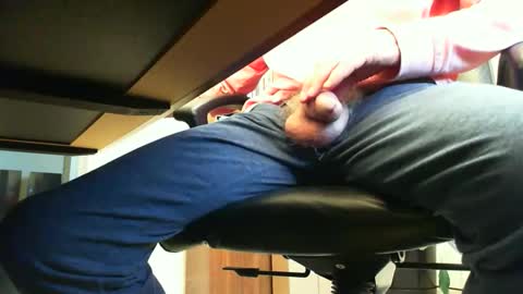 BateBro13 online show from February 7, 7:50 pm