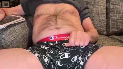 Snapshot of baykiwi54 chatting on October 30, 8:04 am baykiwi54 online show from October 30, 8:04 am