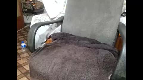 bbc_joyboi online show from April 15, 12:19 pm