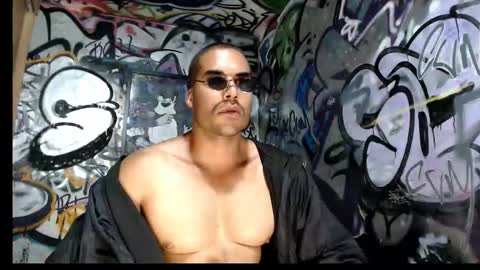 Justin online show from March 5, 1:47 am