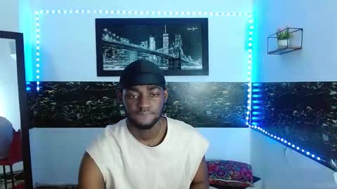 Snapshot of bbc_stallionn chatting on October 4, 3:59 am Andrew  online show from October 4, 3:59 am