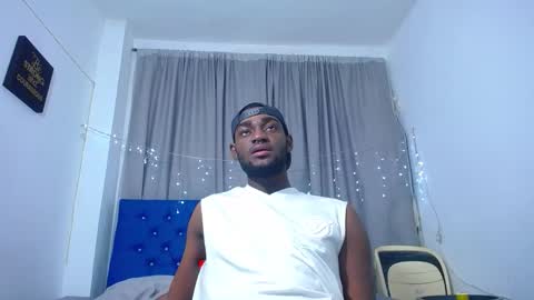 Snapshot of bbc_stallionn chatting on September 30, 3:28 am Andrew  online show from September 30, 3:28 am