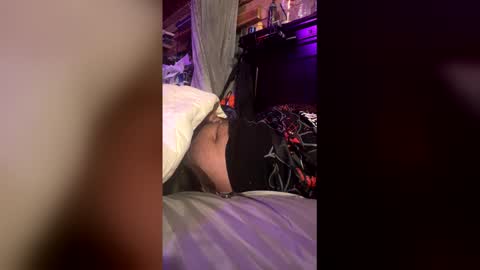 bbcwithahook online show from March 18, 7:25 am