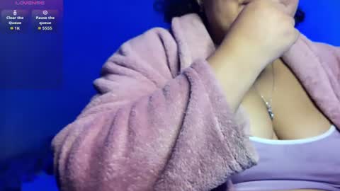 The girl next door  online show from June 22, 12:01 pm