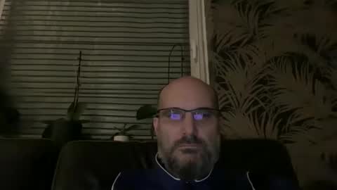 bcbg68 online show from December 14, 7:03 am