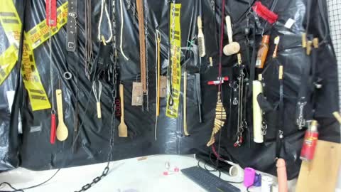 Meduza  online show from April 3, 2:07 am