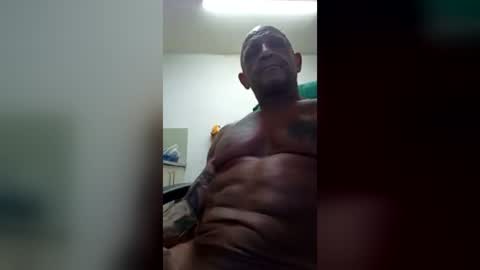be427035 online show from July 27, 6:49 pm