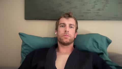 beach_bum_69 online show from March 8, 5:11 pm