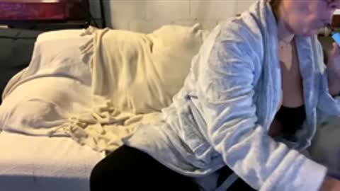 BeachyMILF online show from November 27, 3:41 pm