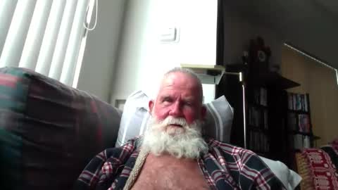 beardbushy online show from May 2, 5:41 pm