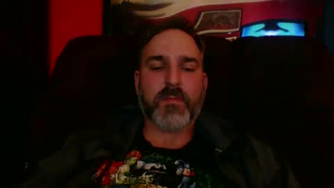 beardedambition online show from September 28, 3:04 am