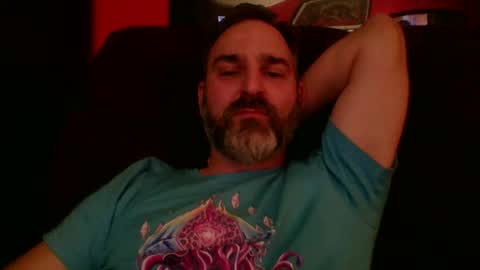 beardedambition online show from October 12, 2:37 am
