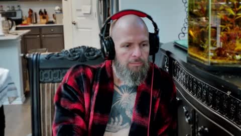 beardntattootx online show from September 10, 6:53 pm