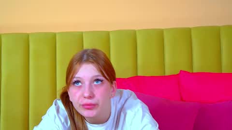 Beatrice online show from November 29, 7:21 pm