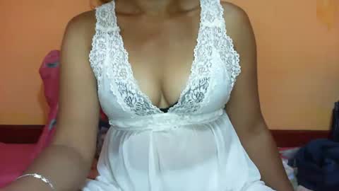 Snapshot of beaute_choco chatting on December 4, 11:13 am Eva online show from December 4, 11:13 am