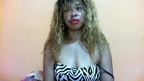 Snapshot of beaute_choco chatting on January 18, 9:55 pm Eva online show from January 18, 9:55 pm