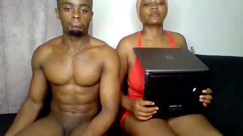 Chelsea and Raymond online show from February 20, 11:23 am