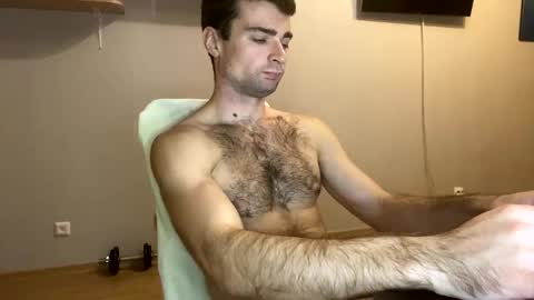 Nik online show from October 4, 6:28 pm