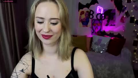 beauty Sasha online show from November 2, 1:33 pm