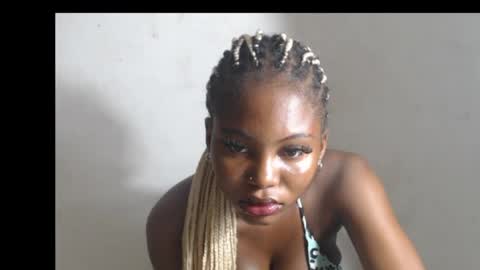 beautyslut1 online show from April 6, 6:14 am