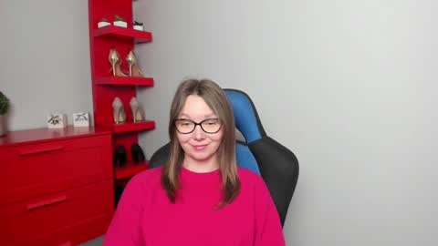 Zoe online show from October 22, 7:00 am