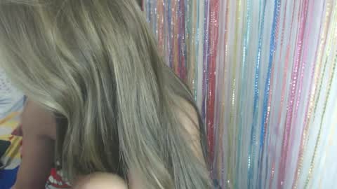 bebelove25 online show from February 5, 2:08 am