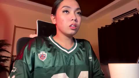 becinapia15 online show from September 24, 1:01 am