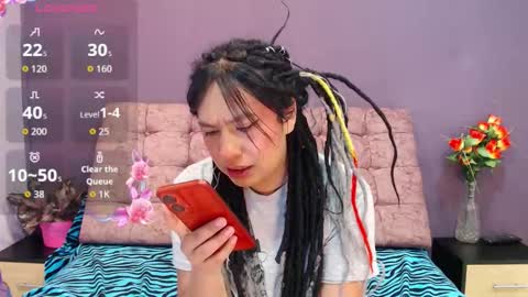 Becky online show from November 26, 12:24 pm