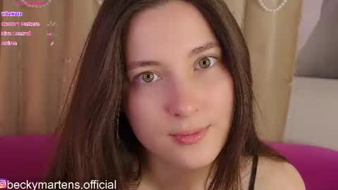 BeckyMartens come join me on    while im offline here  online show from June 27, 5:02 am