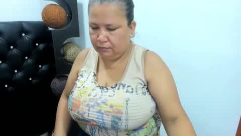 beckyummys online show from September 22, 12:09 pm