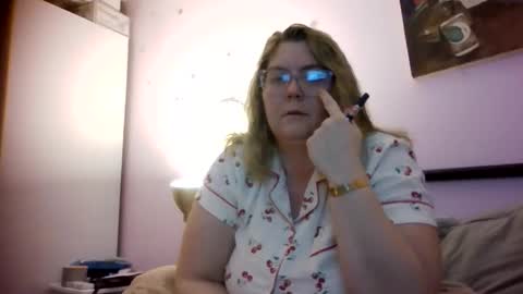 Snapshot of bedbandits chatting on September 30, 11:48 pm Bedbandits69 online show from September 30, 11:48 pm