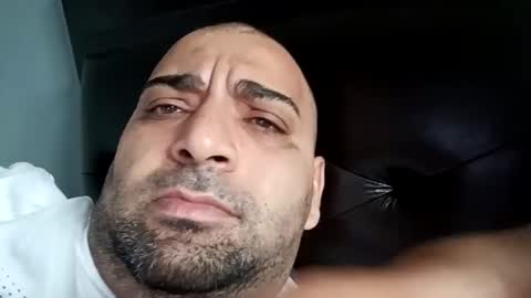 Snapshot of bela747741 chatting on October 5, 1:51 pm kevin and Bella online show from October 5, 1:51 pm