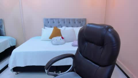 Bela online show from April 13, 12:42 pm