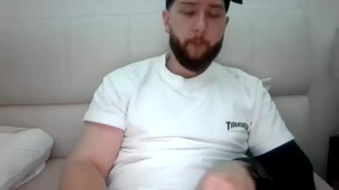 belibou online show from April 18, 3:58 pm