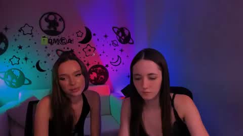 Bella online show from July 25, 3:54 pm