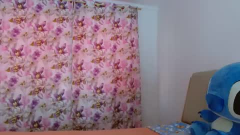 bella_gentle online show from December 19, 12:11 pm