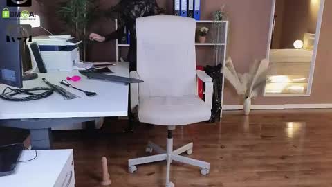 bella_harper92 online show from November 10, 6:54 pm