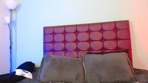 Valentina online show from December 2, 3:05 am