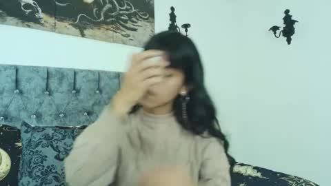 Bella online show from January 5, 11:52 pm