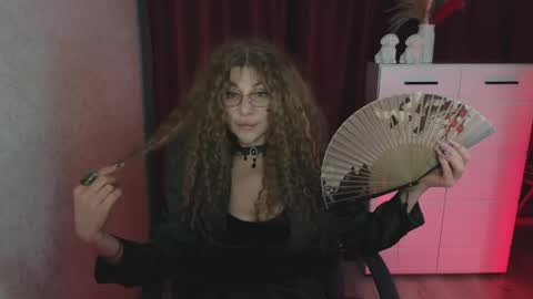 Bella online show from March 30, 4:29 pm