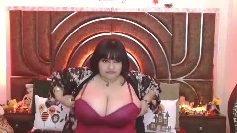 Snapshot of bella_taylor_a chatting on October 9, 12:05 am Bella Taylore online show from October 9, 12:05 am