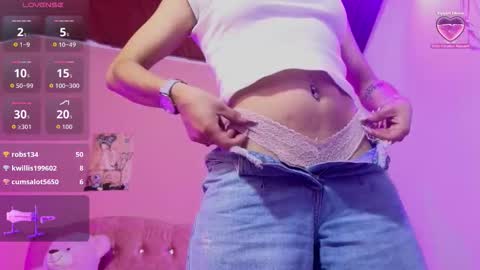 bella_thixx online show from September 13, 2:36 am