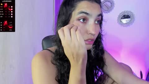 Bella online show from November 19, 11:14 pm