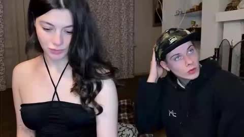 Baila online show from December 21, 9:43 pm