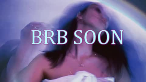 bellaparker_ online show from February 26, 9:12 am