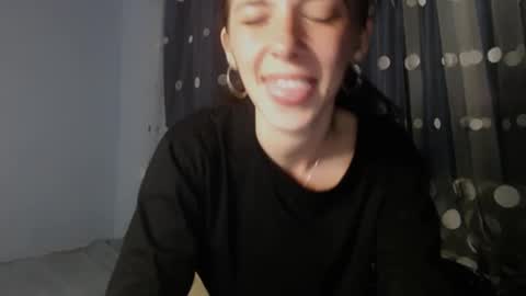 bellaqueen0701 online show from February 7, 6:56 pm