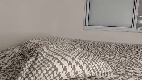 Bella online show from February 22, 2:28 am