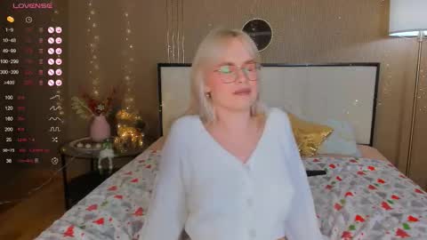 Bella online show from January 18, 1:58 am