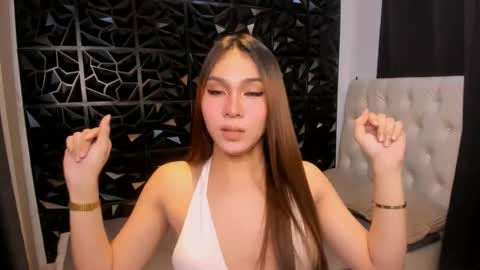 bella online show from July 28, 12:48 pm